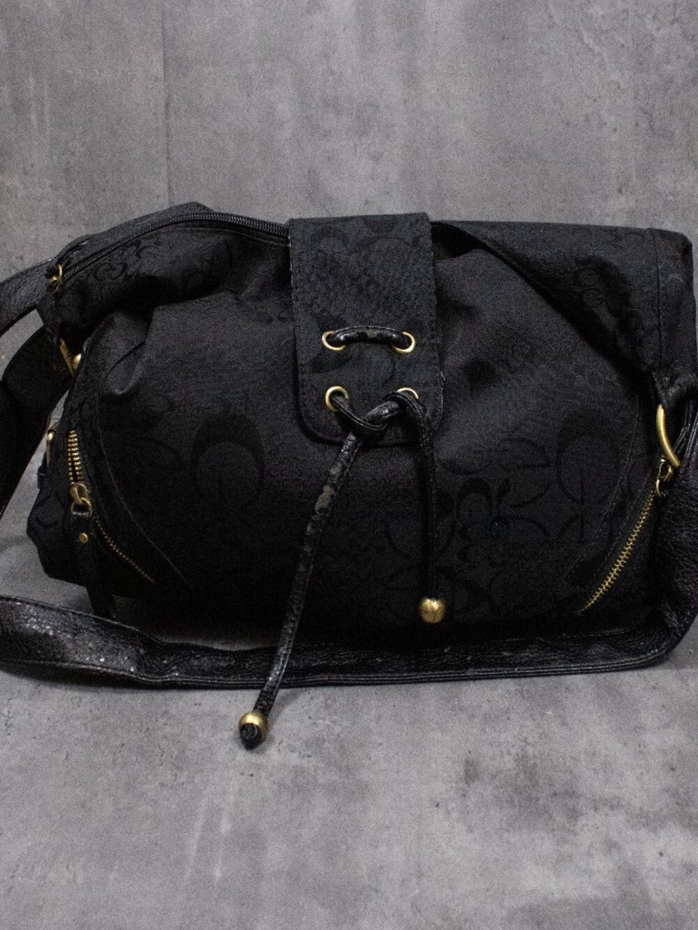Vintage Y2K Black Monogram Shoulder Bag Drawstring‎ Slouch Purse OS